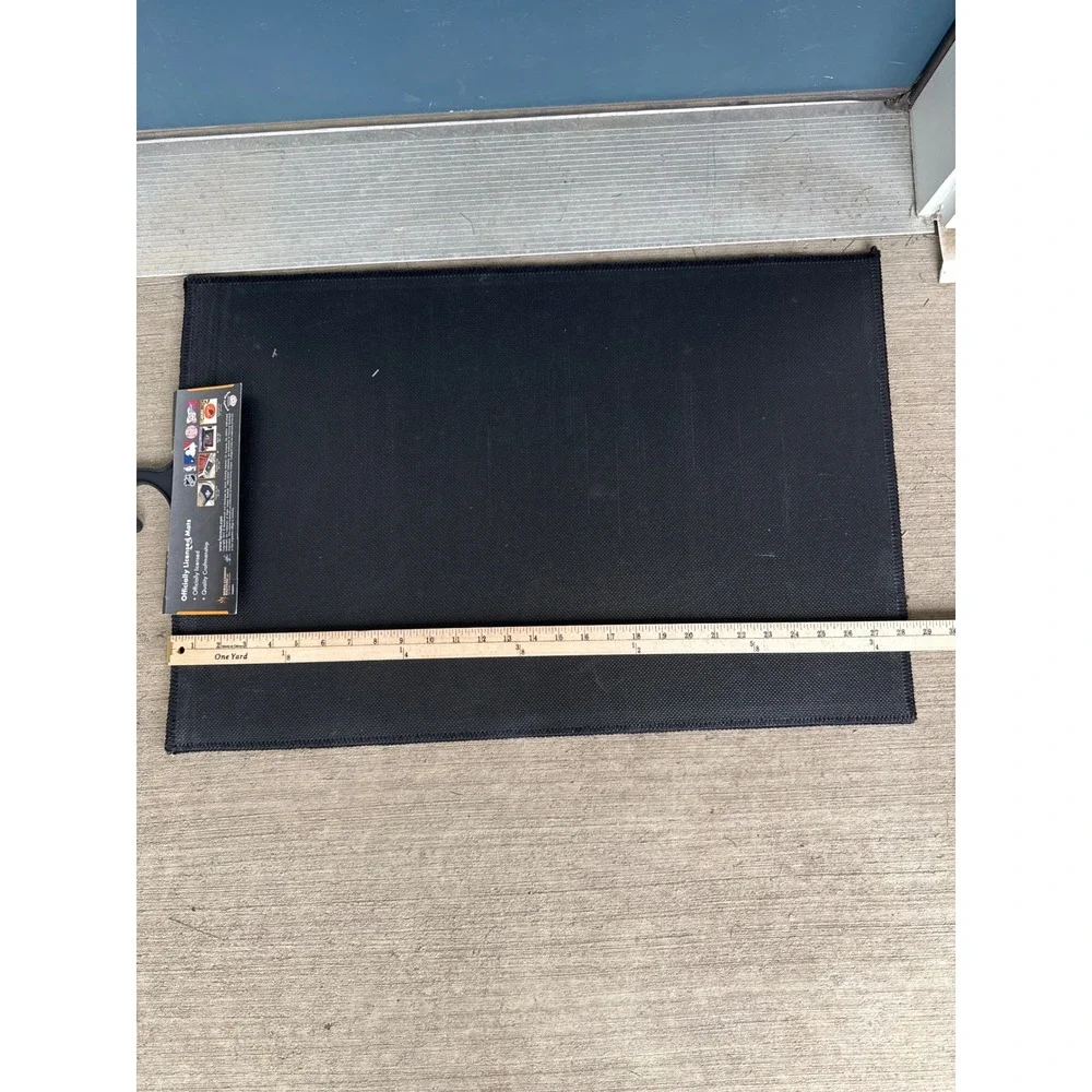 Fanmats Chicago Bulls Door Mat NBA 20x30 Black New Starter Rug Logo